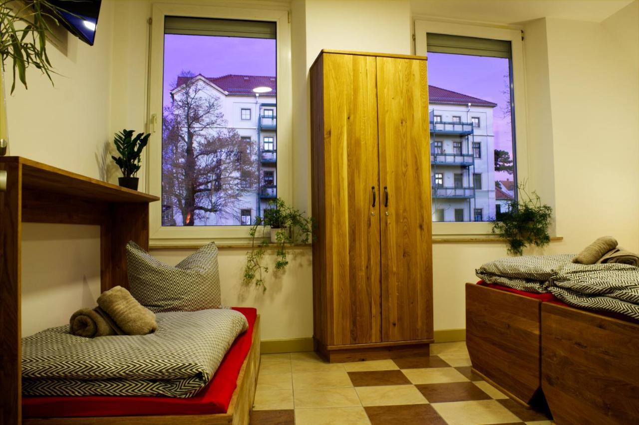 Kl17 Ostel Doebeln Hostel Eksteriør bilde