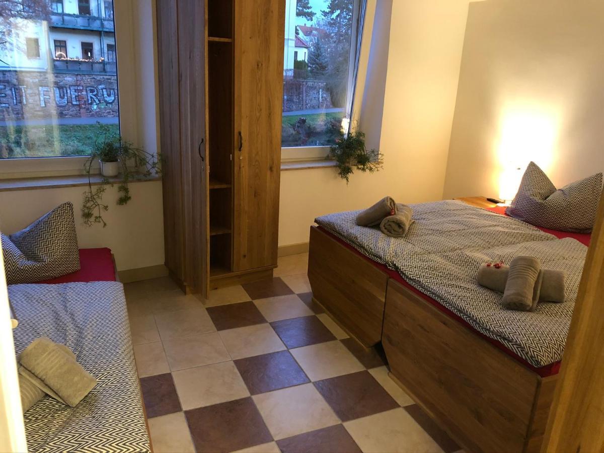 Kl17 Ostel Doebeln Hostel Eksteriør bilde